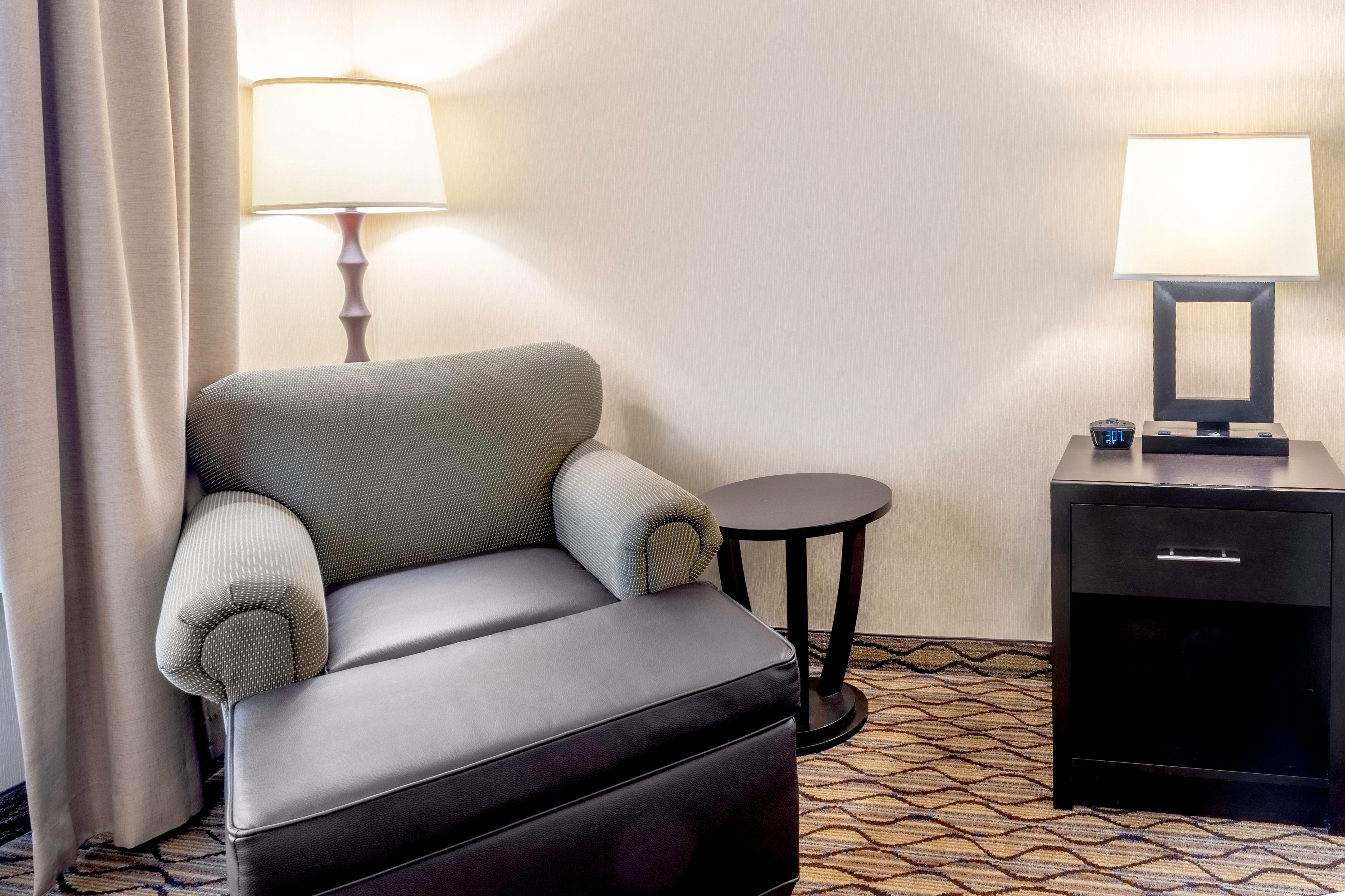 Holiday Inn Milwaukee Airport By Ihg Екстериор снимка