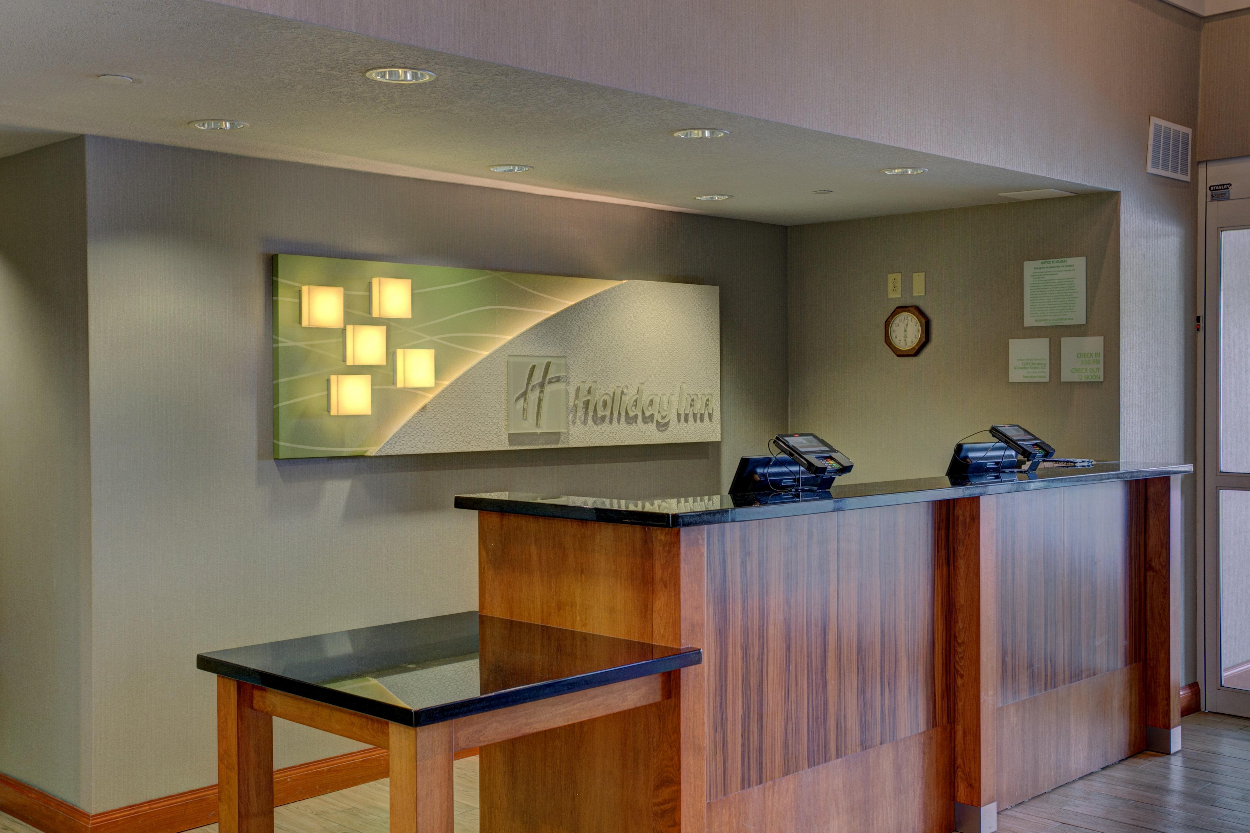 Holiday Inn Milwaukee Airport By Ihg Екстериор снимка