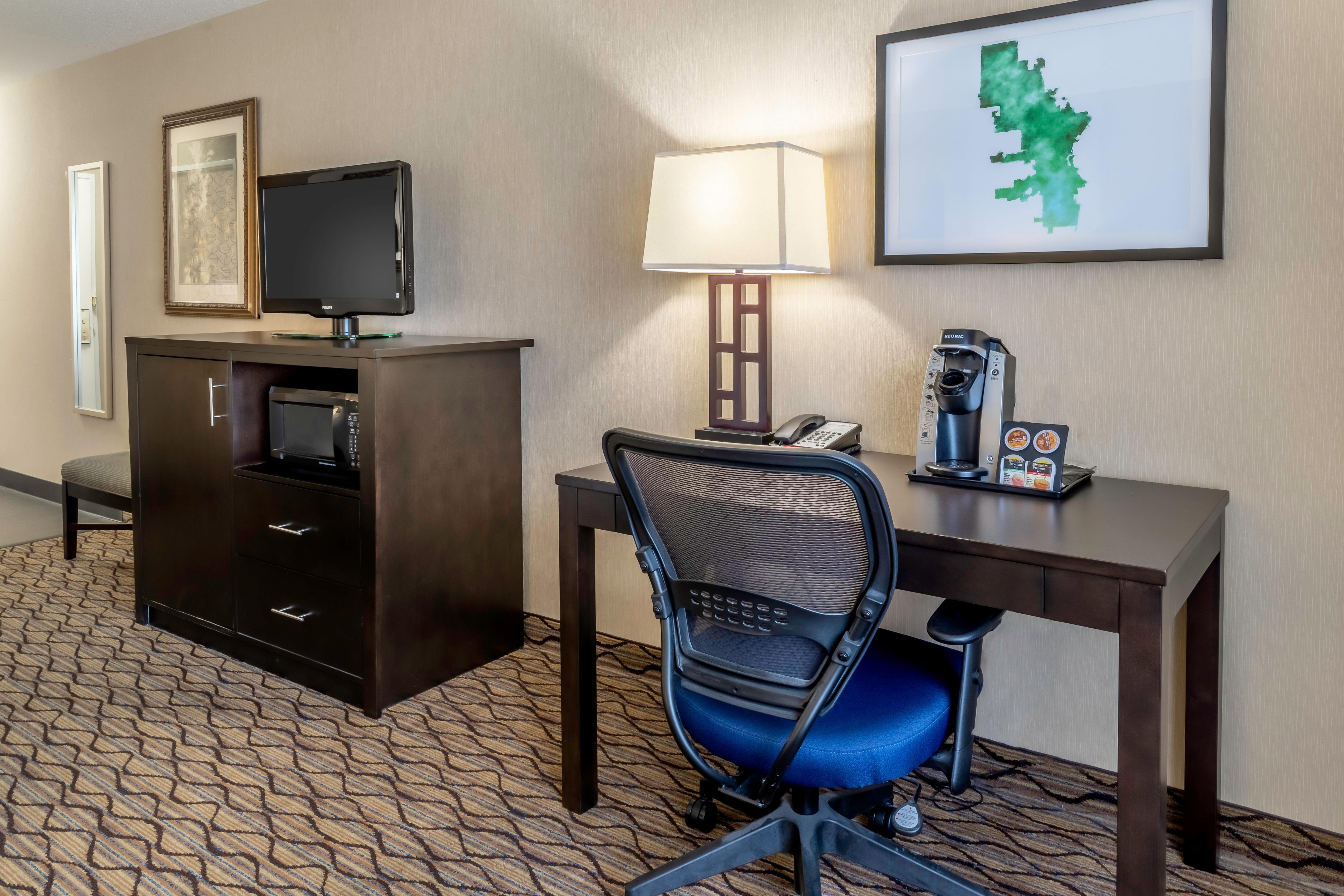 Holiday Inn Milwaukee Airport By Ihg Екстериор снимка