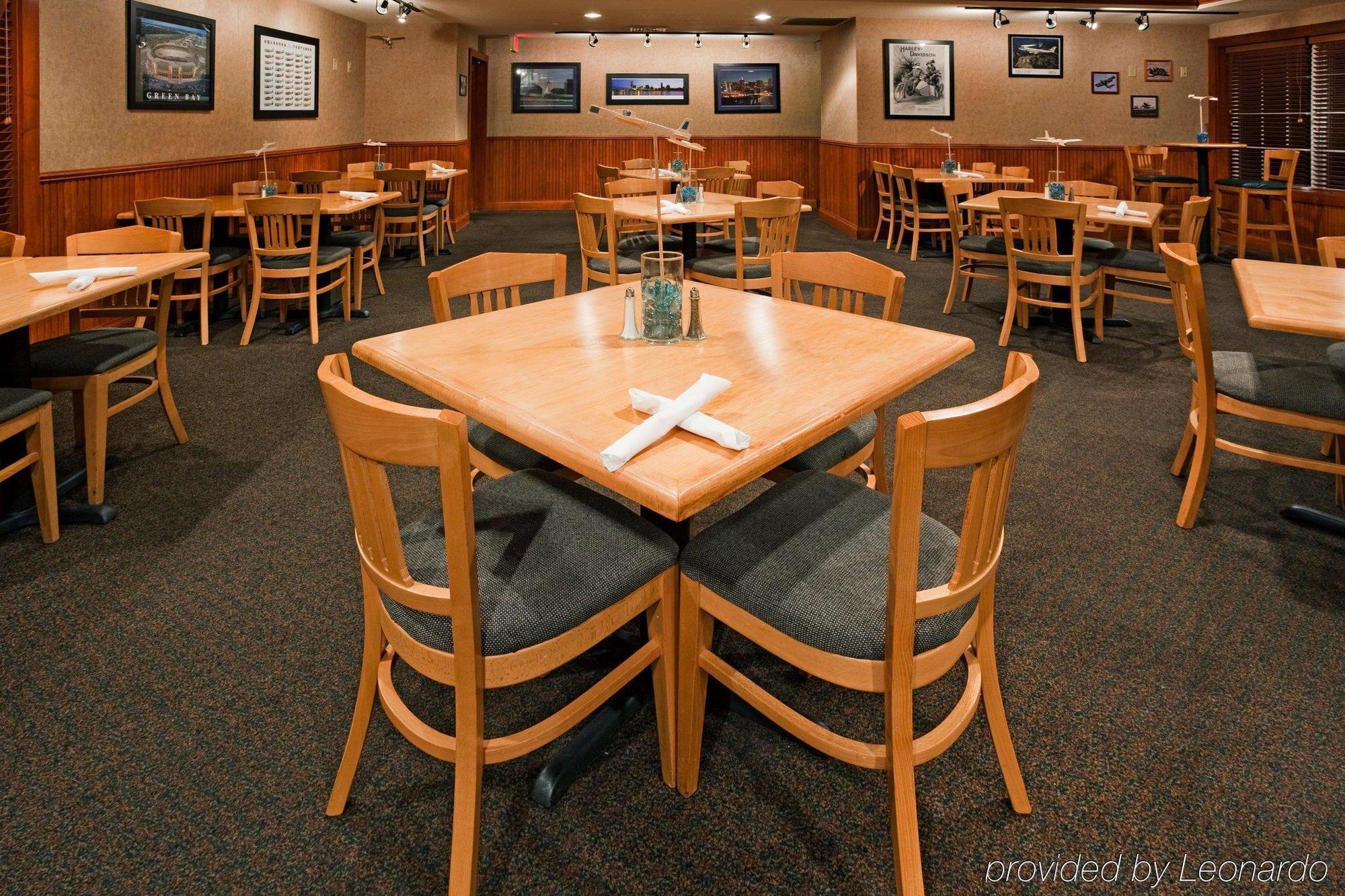 Holiday Inn Milwaukee Airport By Ihg Екстериор снимка