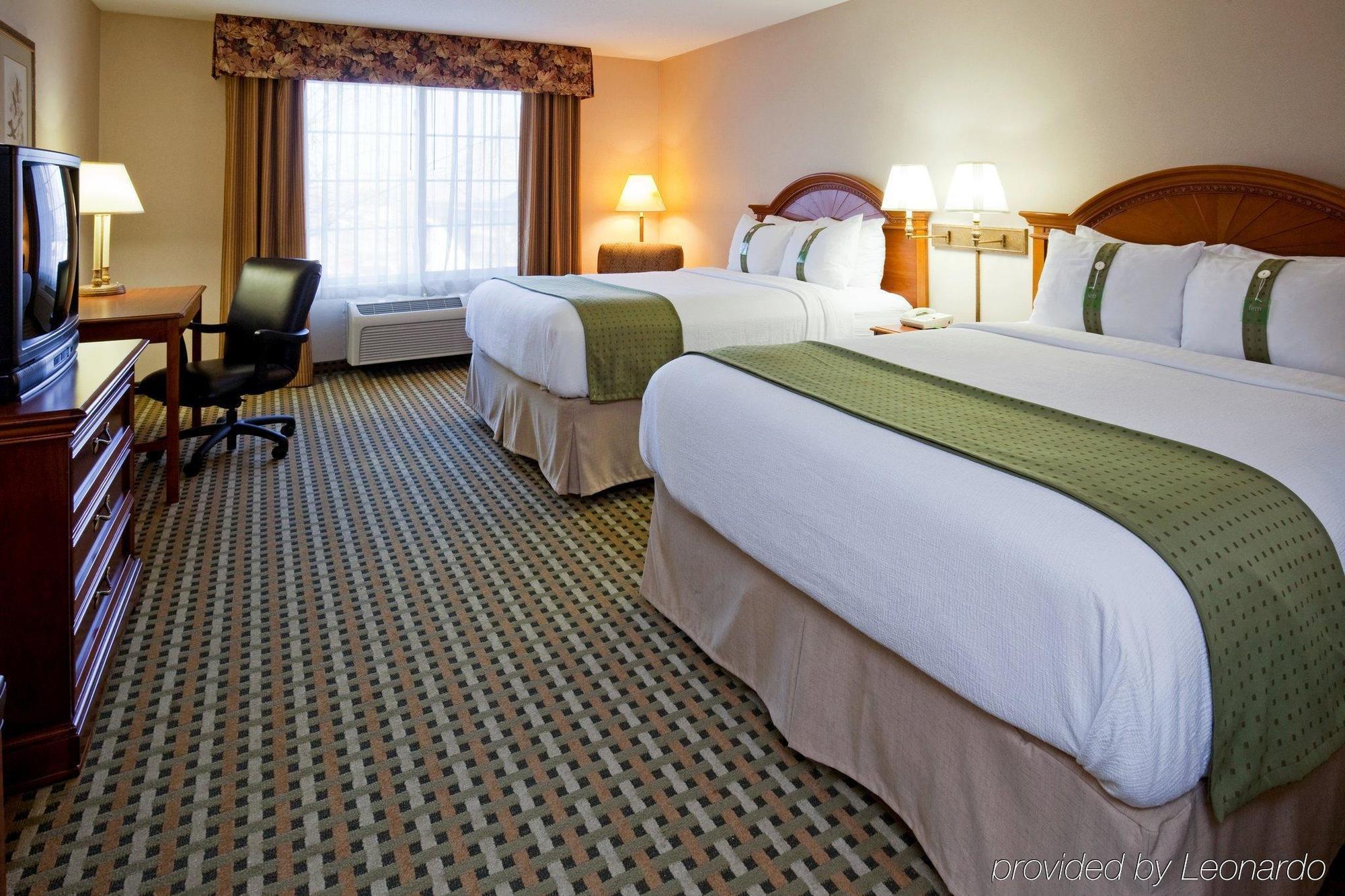 Holiday Inn Milwaukee Airport By Ihg Стая снимка