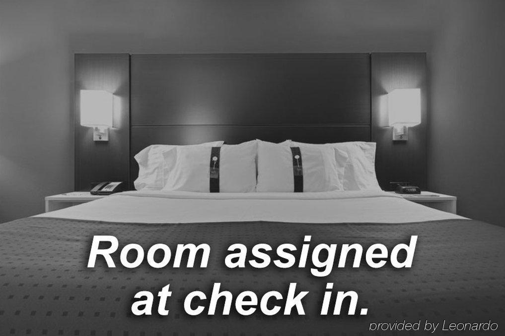 Holiday Inn Milwaukee Airport By Ihg Екстериор снимка
